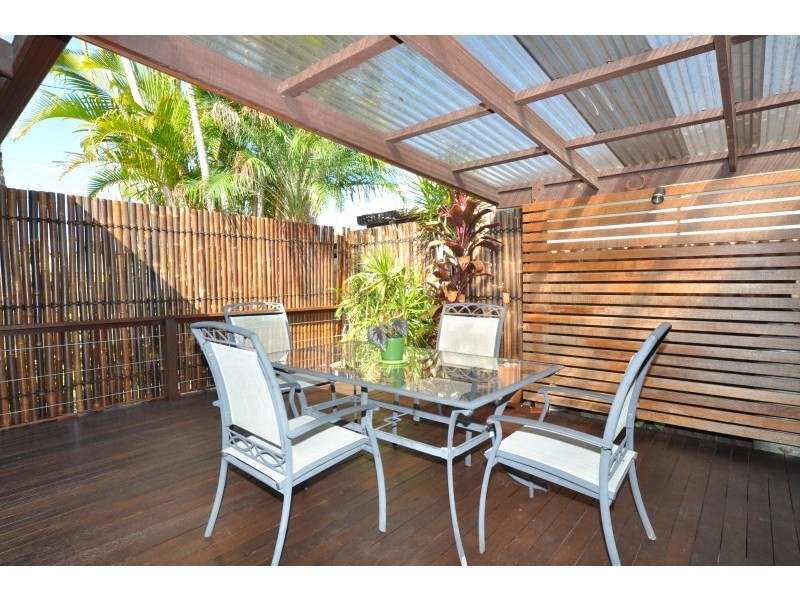 66 Jacaranda Avenue, Hollywell QLD 4216