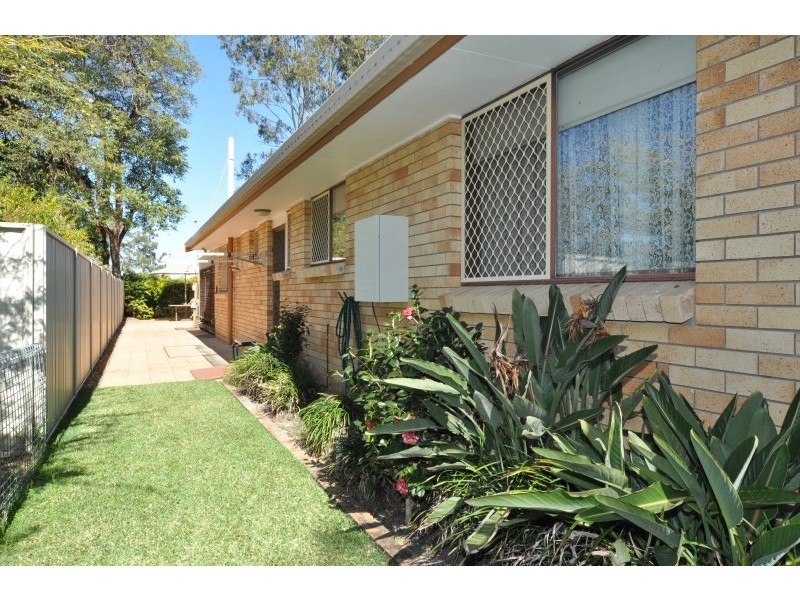 7 Nalkari Street, Coombabah QLD 4216