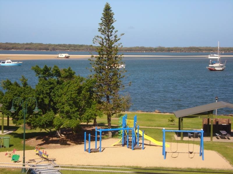 11/554 Marine Parade, Biggera Waters QLD 4216