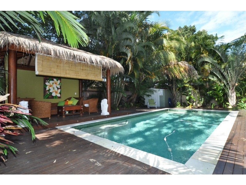 45 Allinga Street, Coombabah QLD 4216