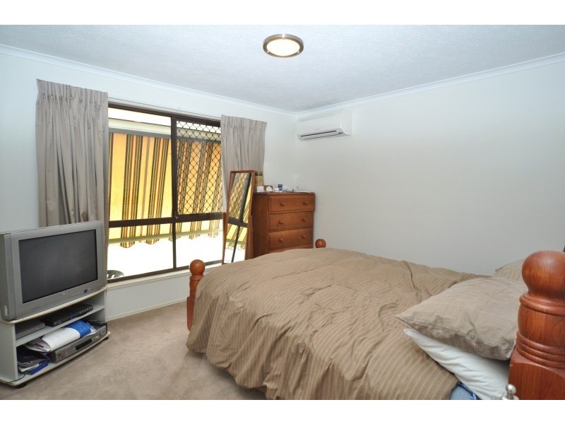 1/6 Woodgate Place, Paradise Point QLD 4216