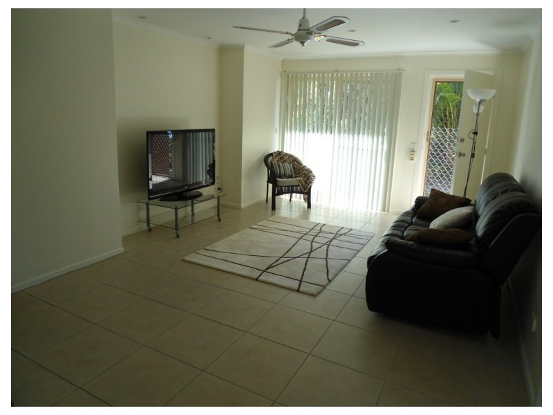 5/53 Kangaroo Aveue, Coombabah QLD 4216