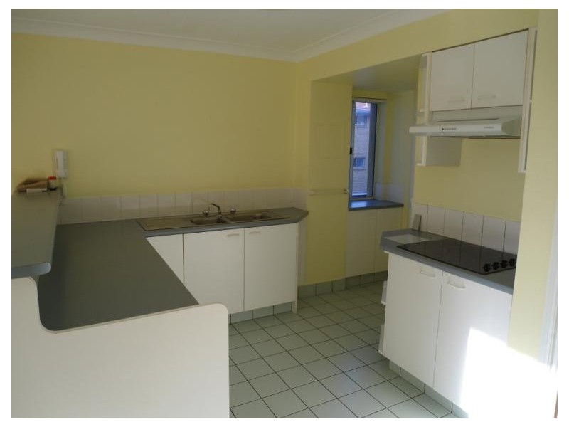 11/65 Bayview Street, Runaway Bay QLD 4216