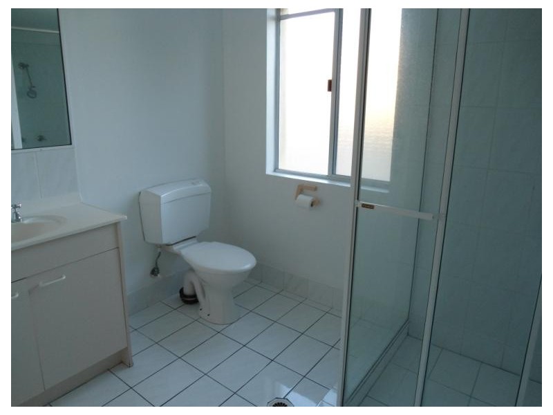 11/65 Bayview Street, Runaway Bay QLD 4216