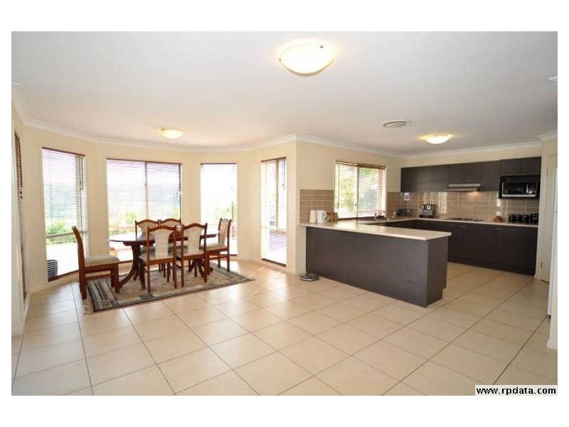 42 Salvado Drive, Pacific Pines QLD 4211