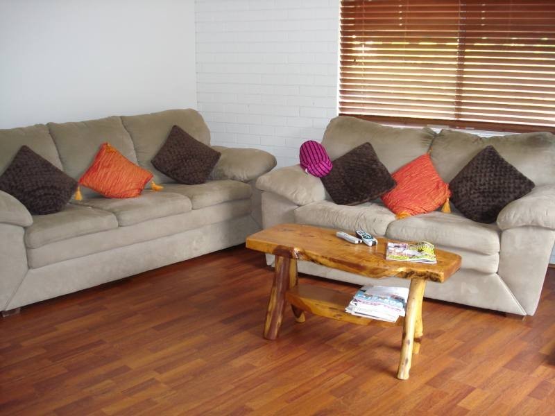 1/79 Bayview Street, Runaway Bay QLD 4216