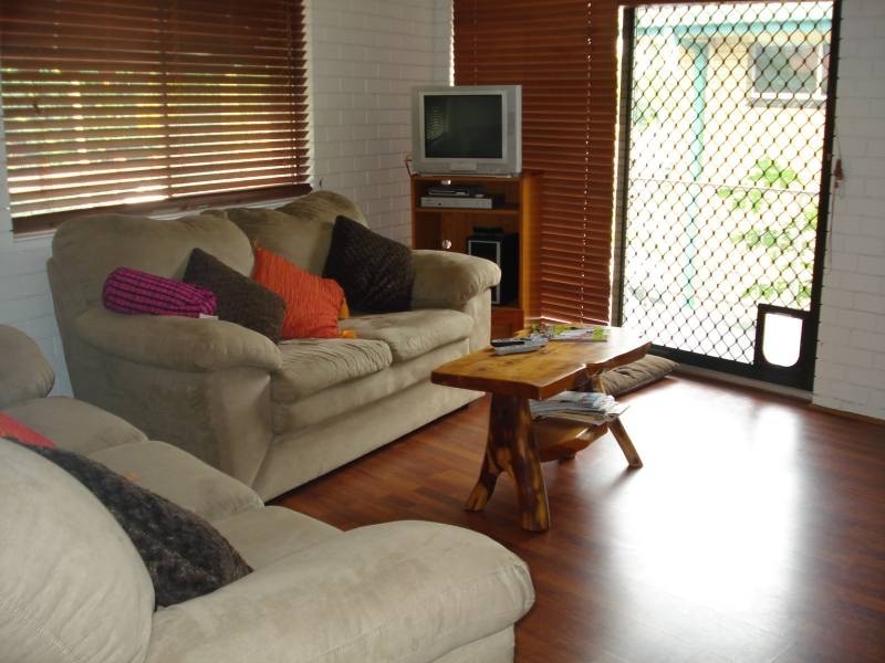 1/79 Bayview Street, Runaway Bay QLD 4216