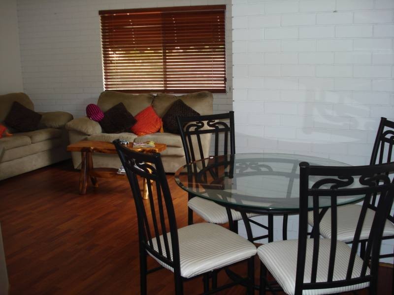 1/79 Bayview Street, Runaway Bay QLD 4216