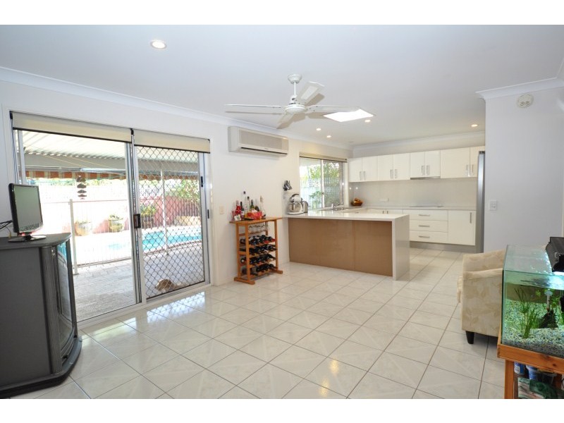7 Cattleya Court, Hollywell QLD 4216