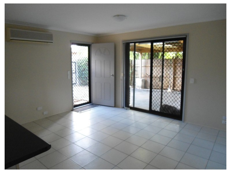2/22 Paramount Place, Oxenford QLD 4210