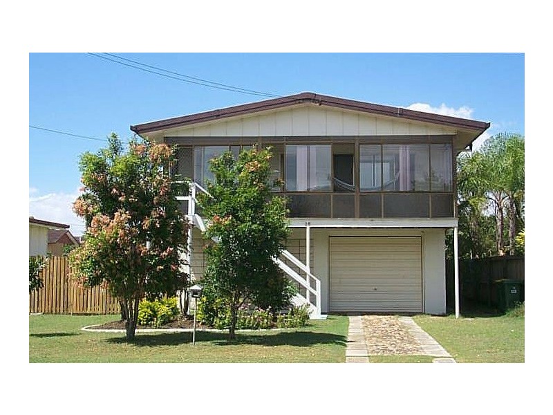 16 Teal Avenue, Paradise Point QLD 4216