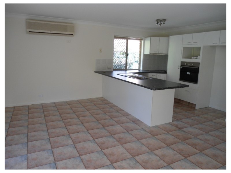 143 Henry Cotton Drive, Parkwood QLD 4214