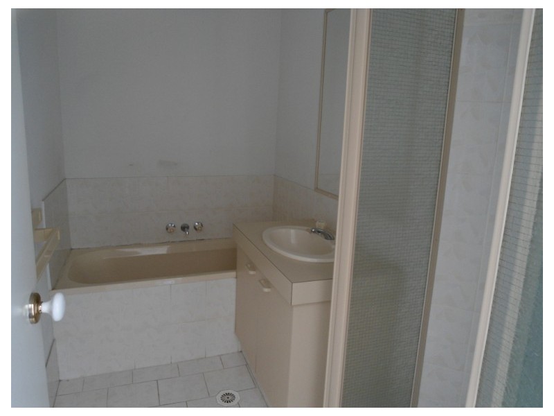 14 James Cagney Close, Parkwood QLD 4214