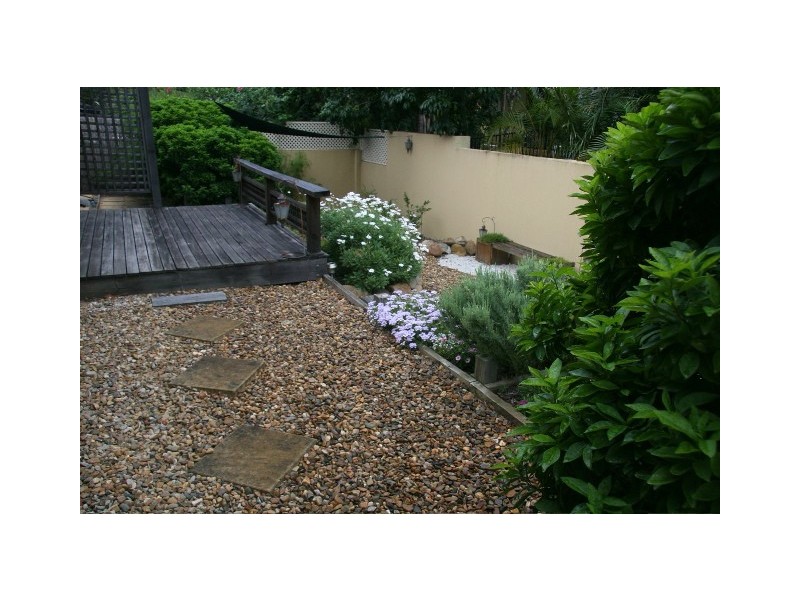 5 Portreeves Place, Arundel QLD 4214