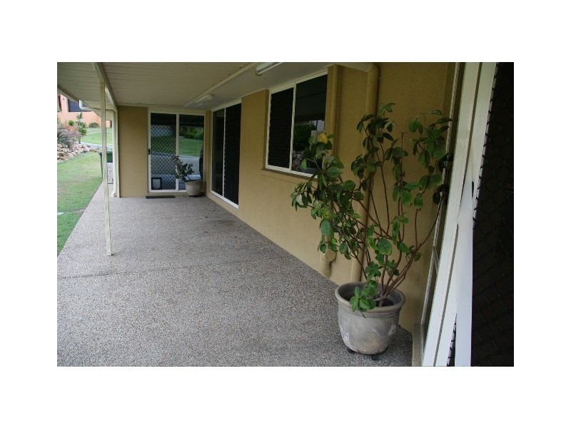 5 Portreeves Place, Arundel QLD 4214