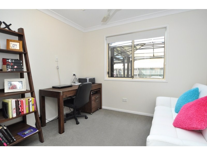 1/12 Crystal Reef Drive, Coombabah QLD 4216