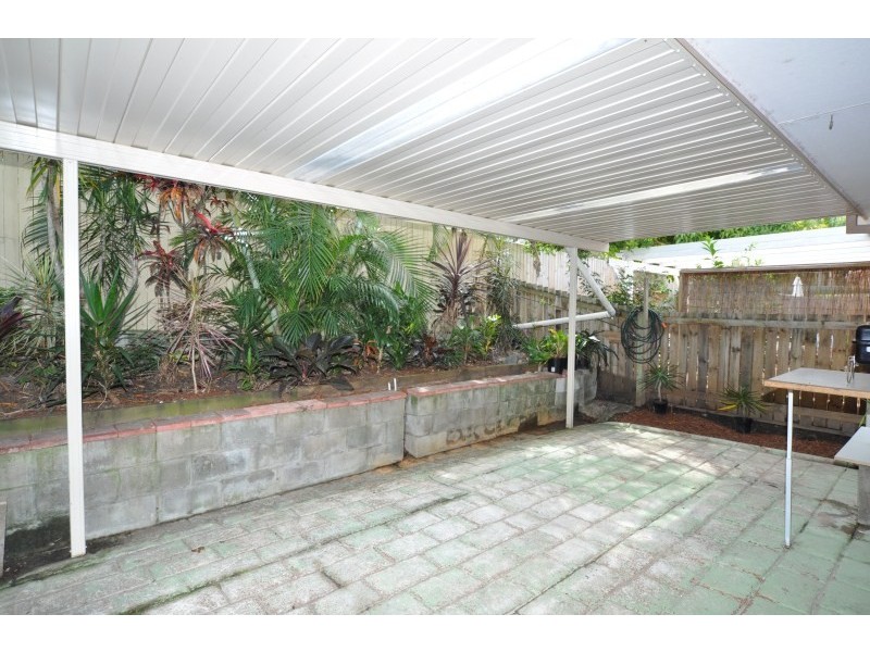 7/81 Olsen Avenue, Labrador QLD 4215