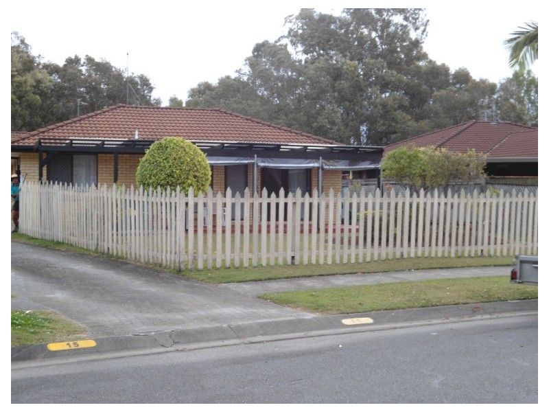 1/15 Telopea Street, Labrador QLD 4215