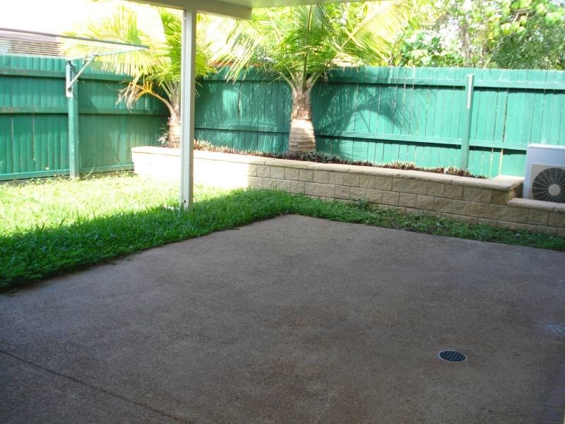 11/62 Brown Street, Labrador QLD 4215