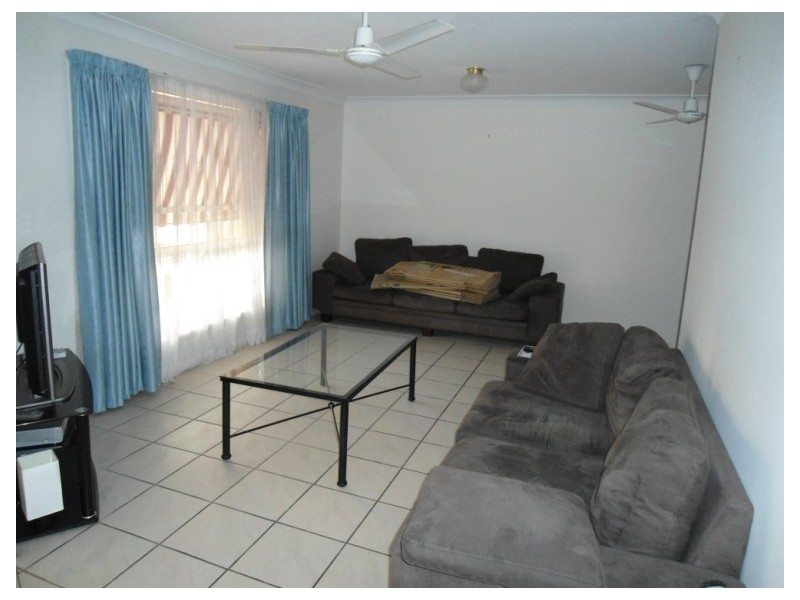 29 Henry Cotton Drive, Parkwood QLD 4214