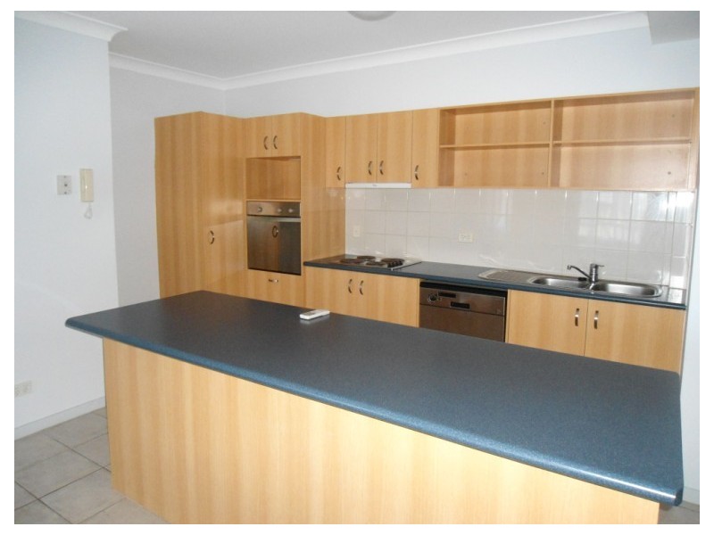 14/18 Parker Street, Labrador QLD 4215