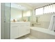 296 Bayview Street, Hollywell QLD 4216