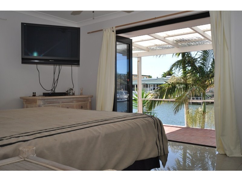 446 Oxley Drive, Runaway Bay QLD 4216