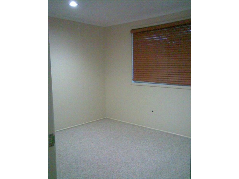 2/13 Drake Avenue, Paradise Point QLD 4216