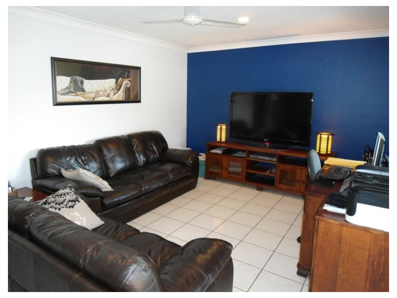 21 James Cagney Close, Parkwood QLD 4214