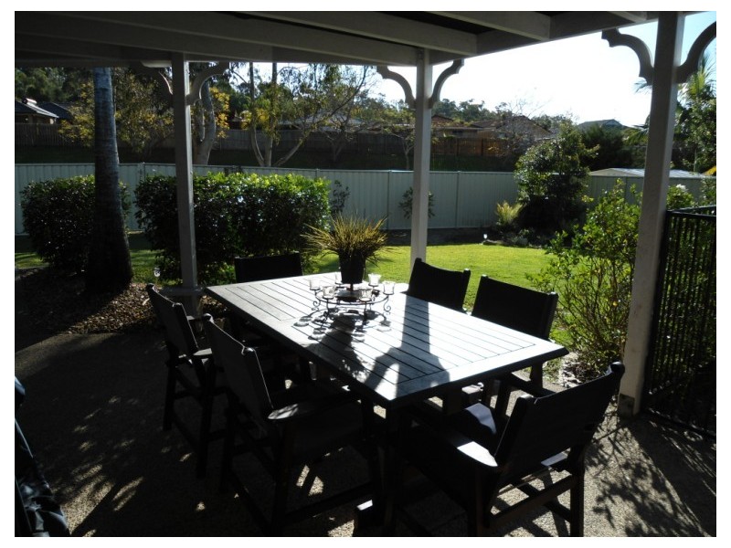 21 James Cagney Close, Parkwood QLD 4214