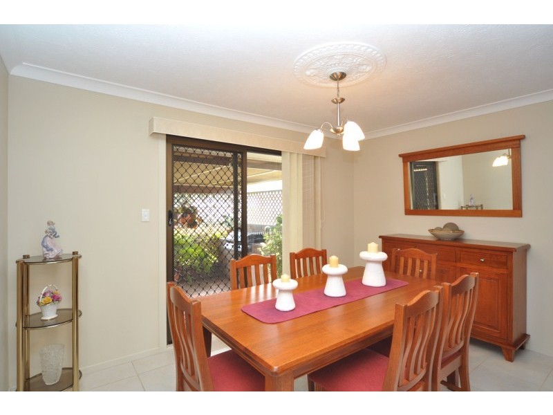 16 Salvia Street, Hollywell QLD 4216