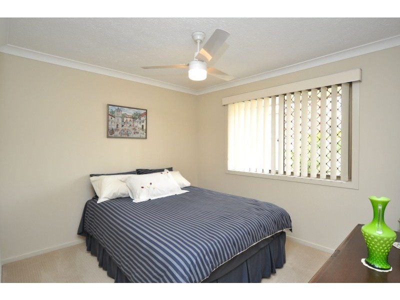 16 Salvia Street, Hollywell QLD 4216