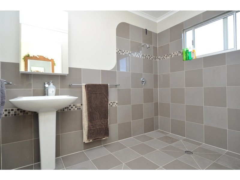 55 Coombabah Road, Runaway Bay QLD 4216