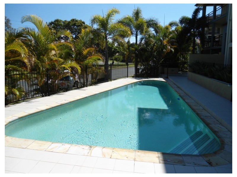 7/4 Oleander Avenue, Biggera Waters QLD 4216