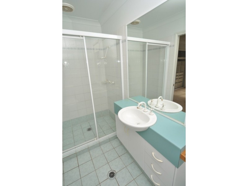 63 The Estuary, Coombabah QLD 4216