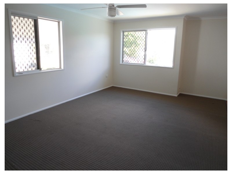 14 Sibyl Street, Southport QLD 4215