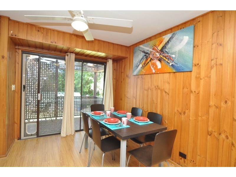 38 Bruce Avenue, Paradise Point QLD 4216