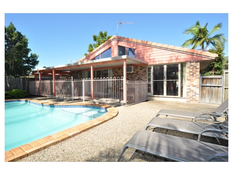 7 Sunbird Avenue, Paradise Point QLD 4216