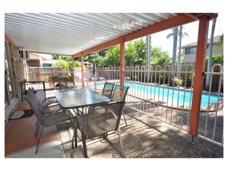 7 Sunbird Avenue, Paradise Point QLD 4216