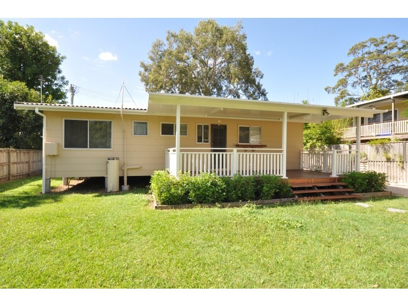 8 Coombe Avenue, Hope Island QLD 4212