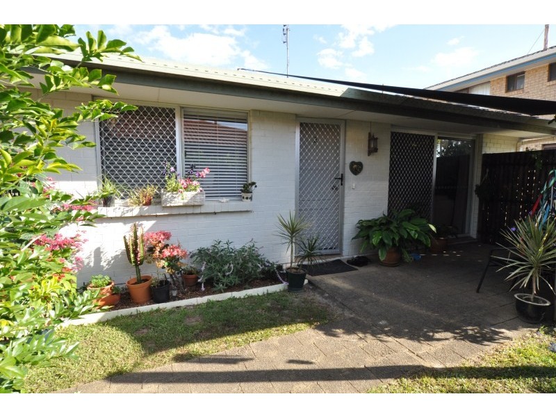 2/37 Milton Avenue, Paradise Point QLD 4216