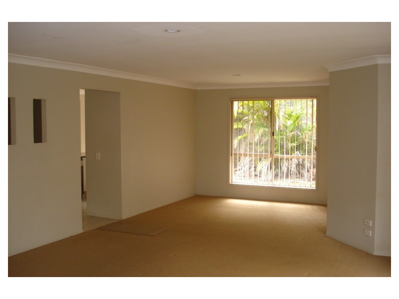 5 Rushworth Court, Parkwood QLD 4214