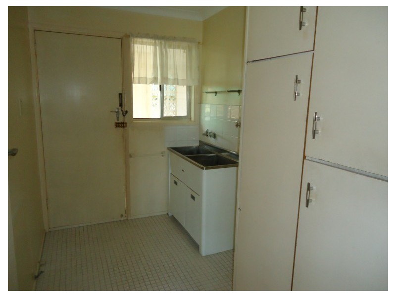 14 Dimitri Avenue, Biggera Waters QLD 4216