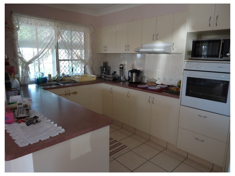 1/6 Tanias Place, Labrador QLD 4215