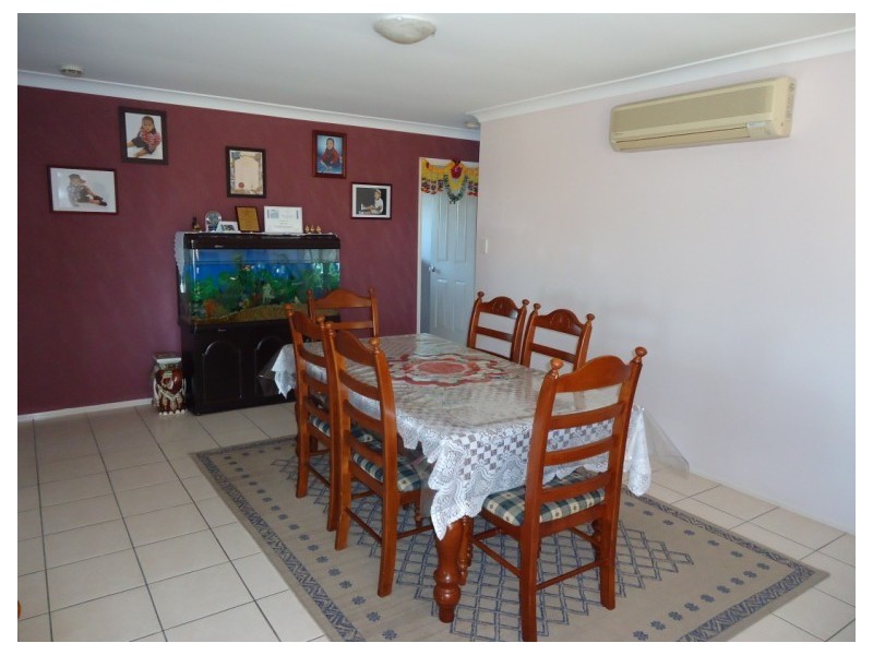 1/6 Tanias Place, Labrador QLD 4215