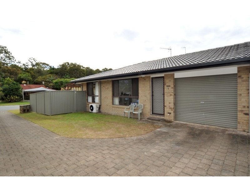 1/6 Woodgate Place, Paradise Point QLD 4216