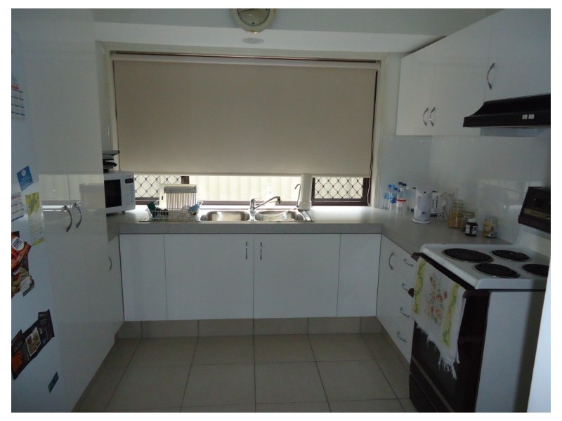 1/6 Woodgate Place, Paradise Point QLD 4216