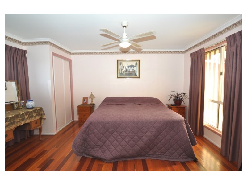 2/16 Chirn Crescent, Labrador QLD 4215