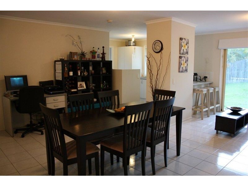 6 Rodriguez Court, Parkwood QLD 4214