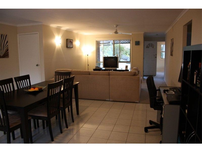 6 Rodriguez Court, Parkwood QLD 4214